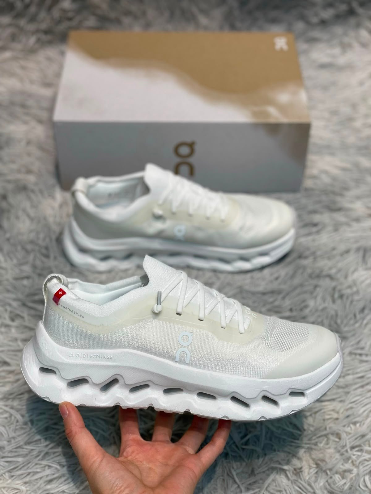 Cloudtilt Sneakers White