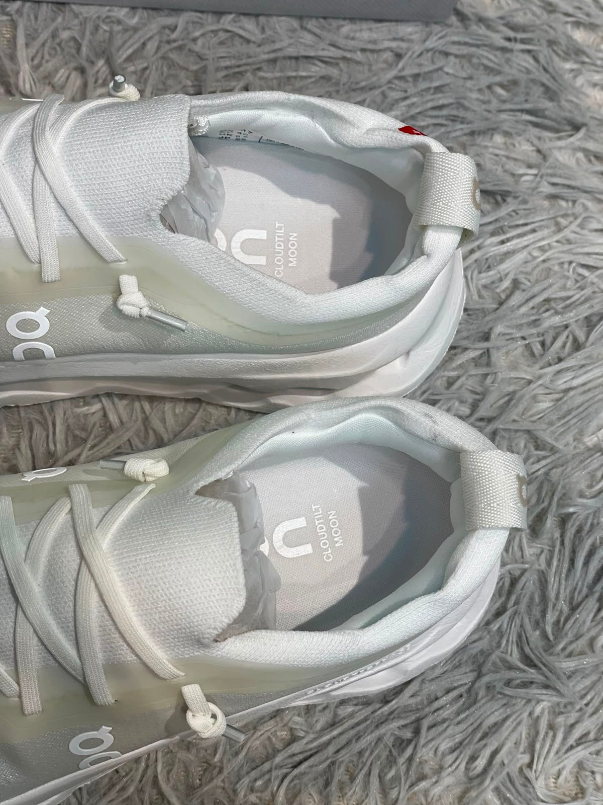 Cloudtilt Sneakers White