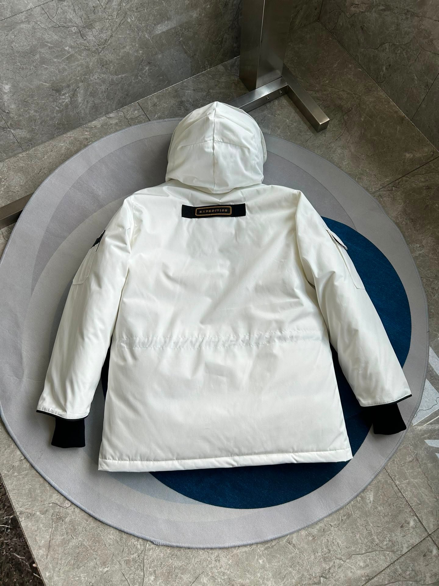 Expedition Parka White