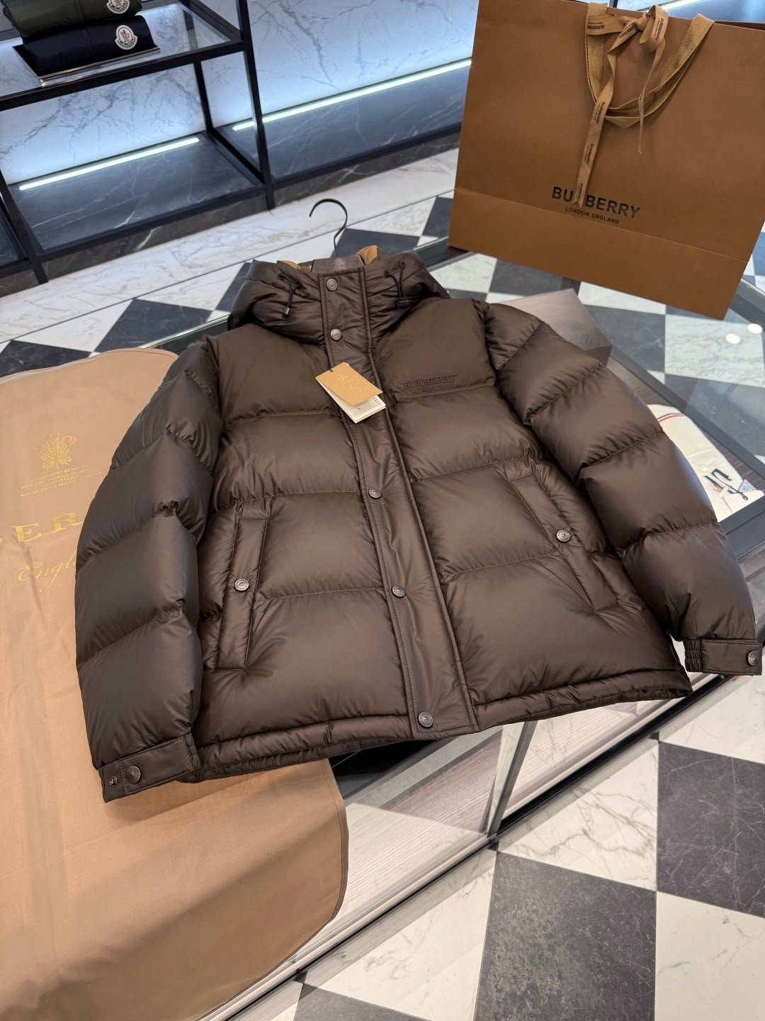 Puffer Jacket Brown