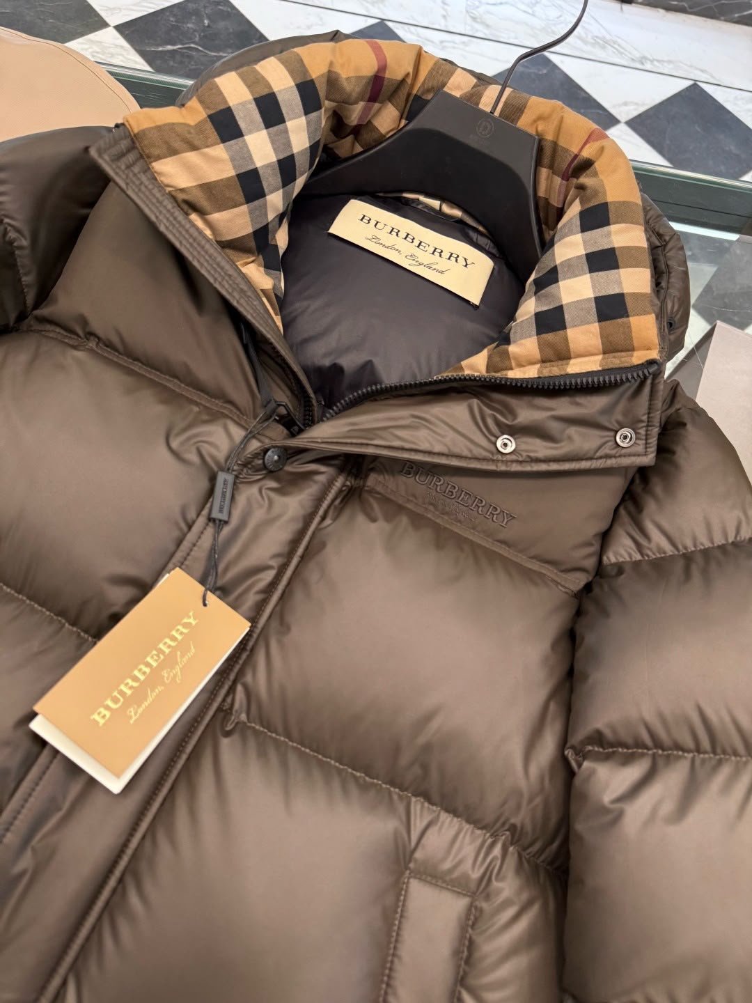 Puffer Jacket Brown