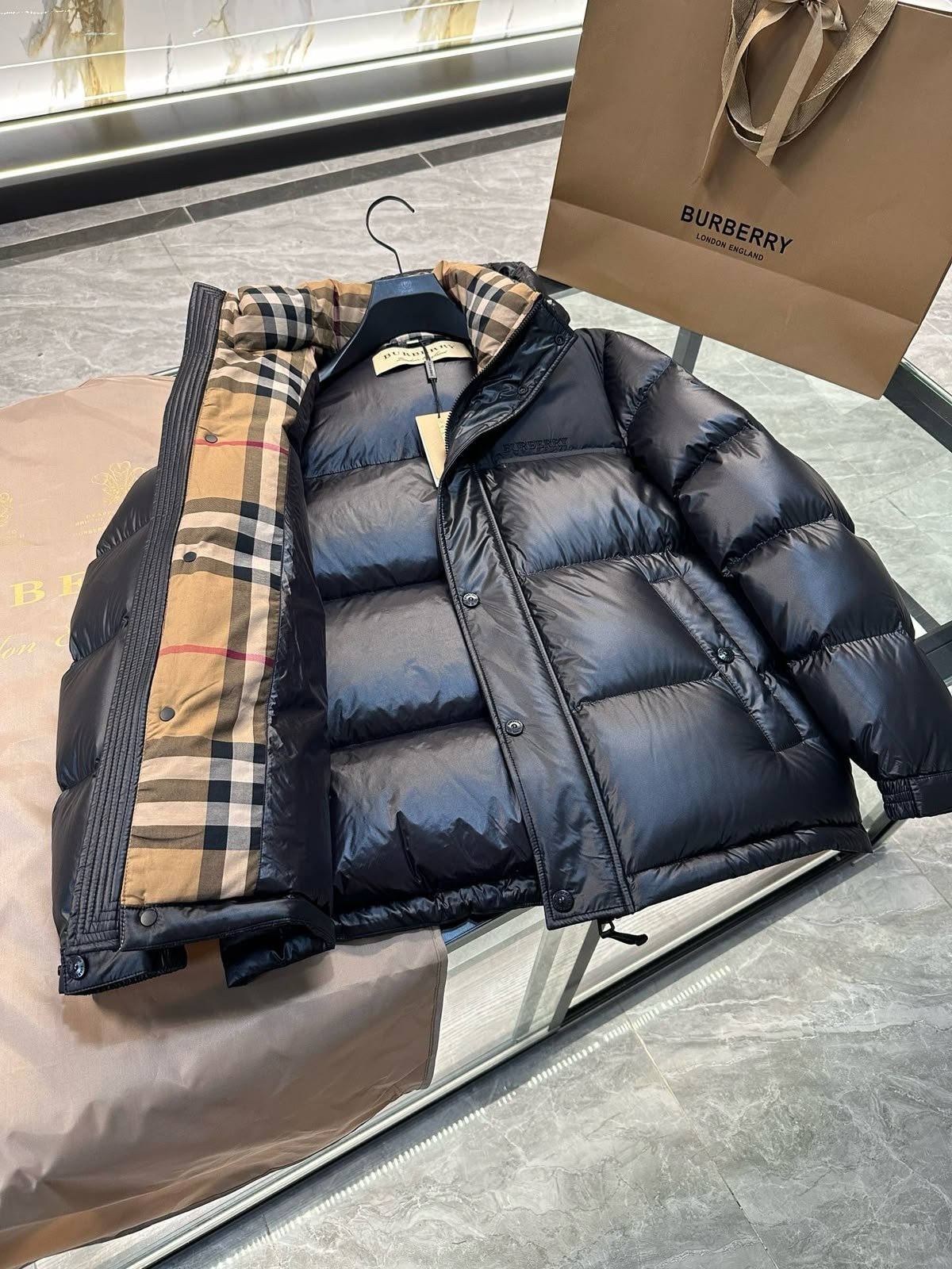 Puffer Jacket Black