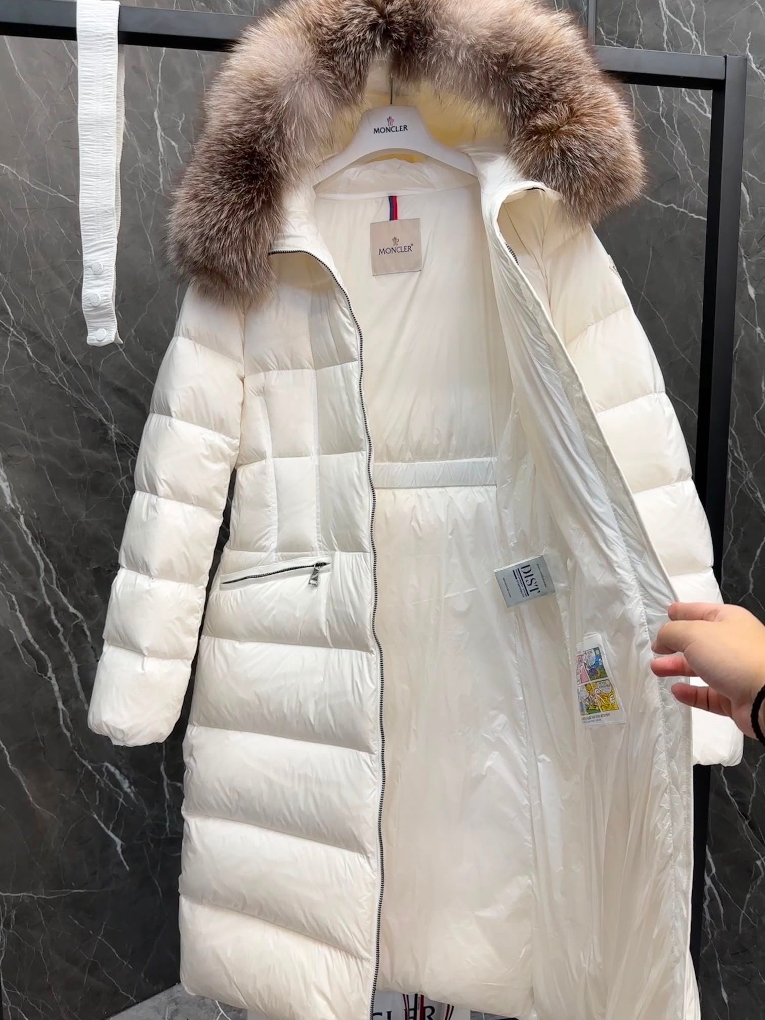 Boedic Long Puffer Jacket White