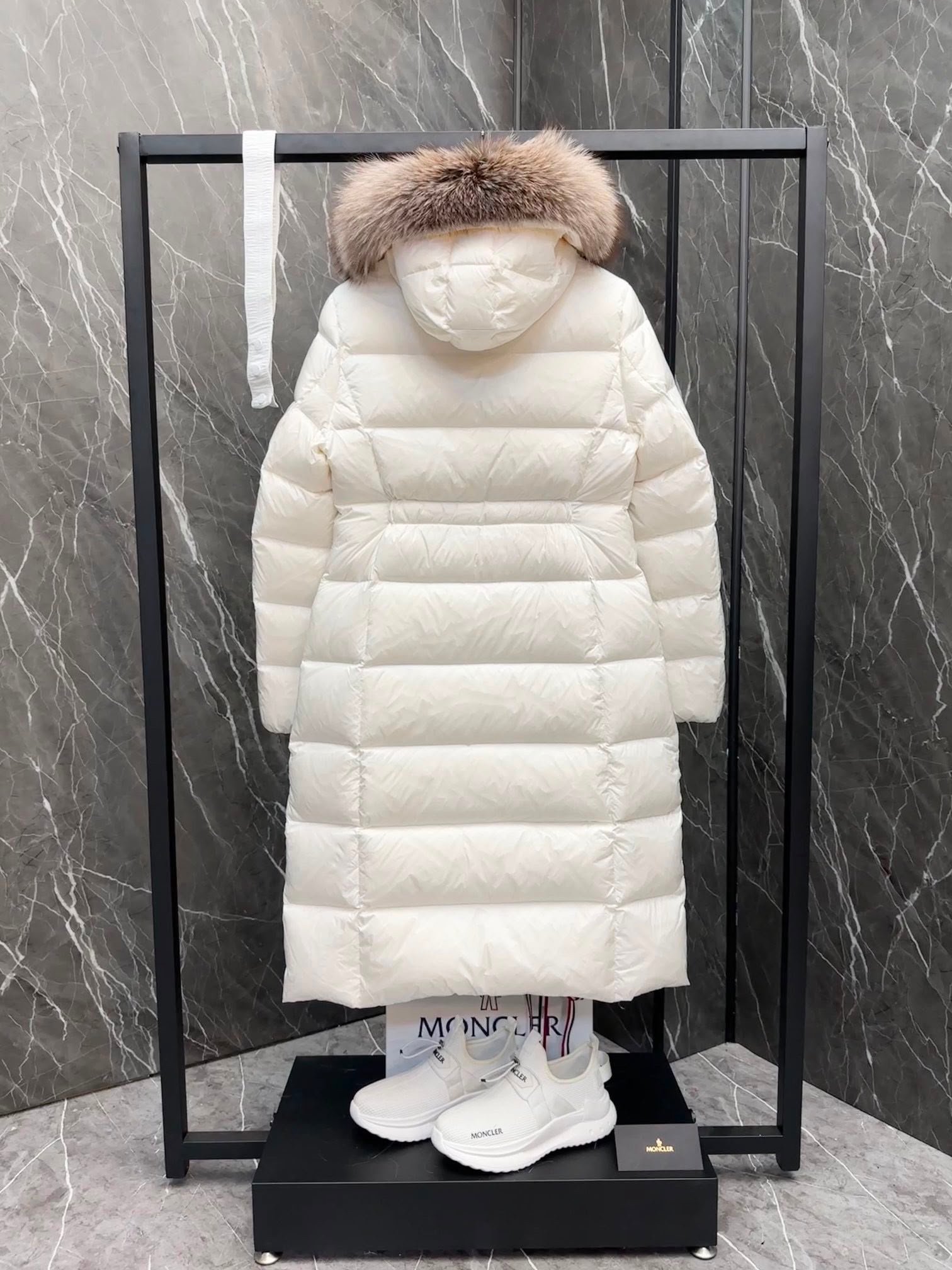 Boedic Long Puffer Jacket White