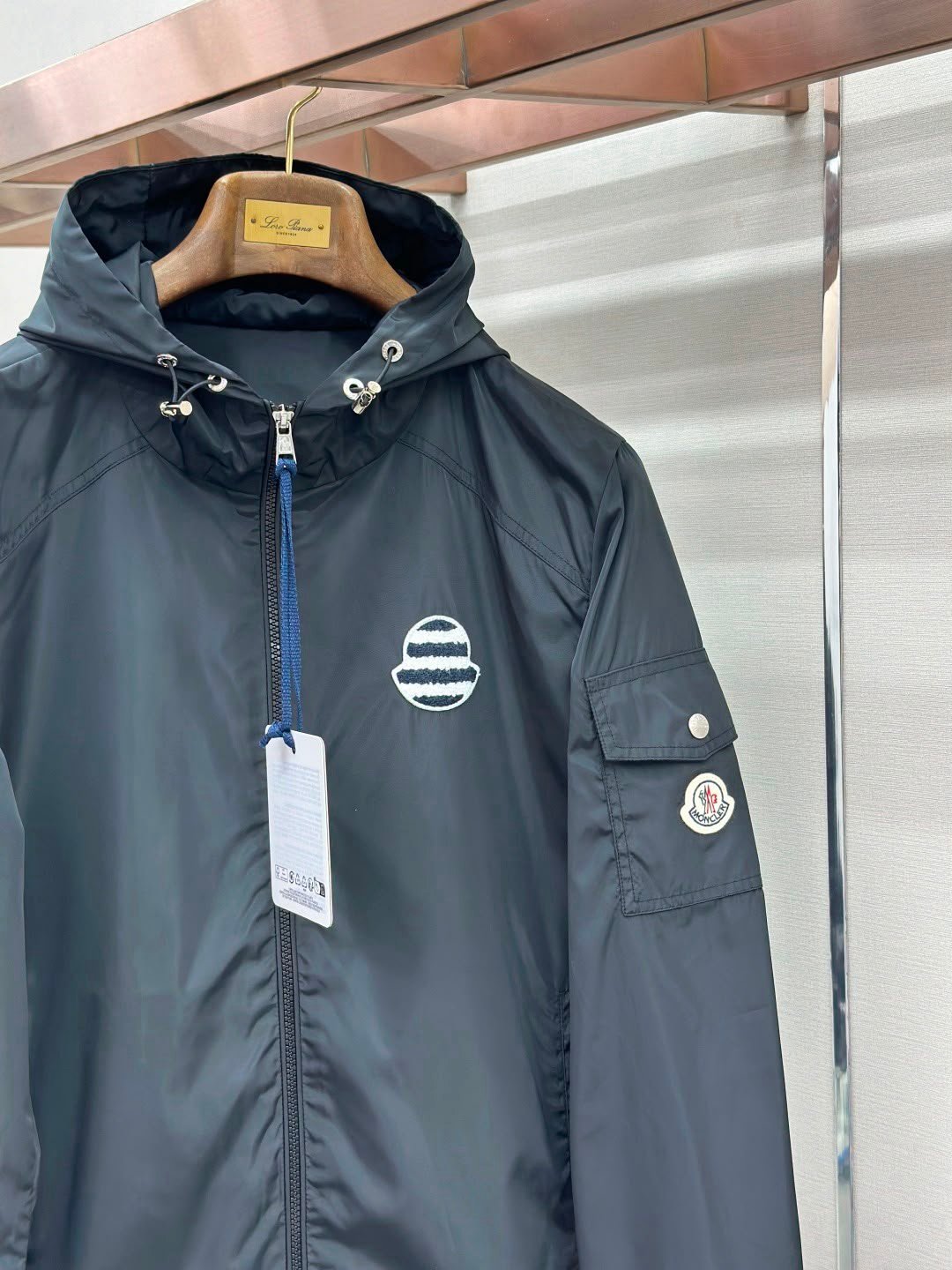 Mornay Windbreaker Black