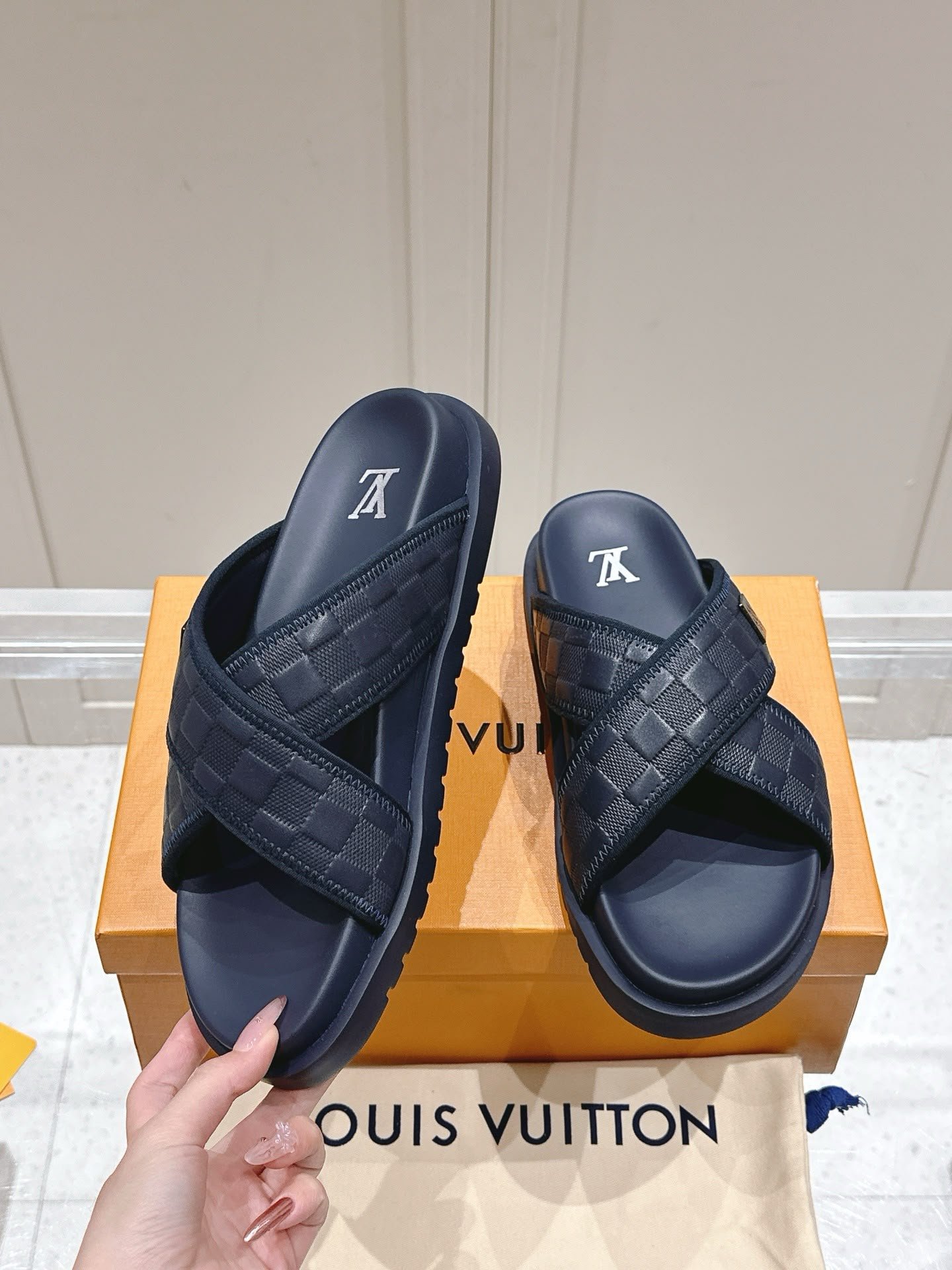Cross Damier Pattern Sandals Navy Blue