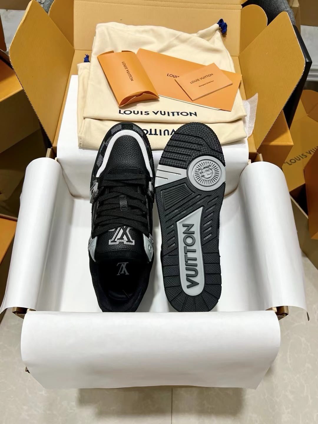 Trainer Sneakers Black Dark Grey