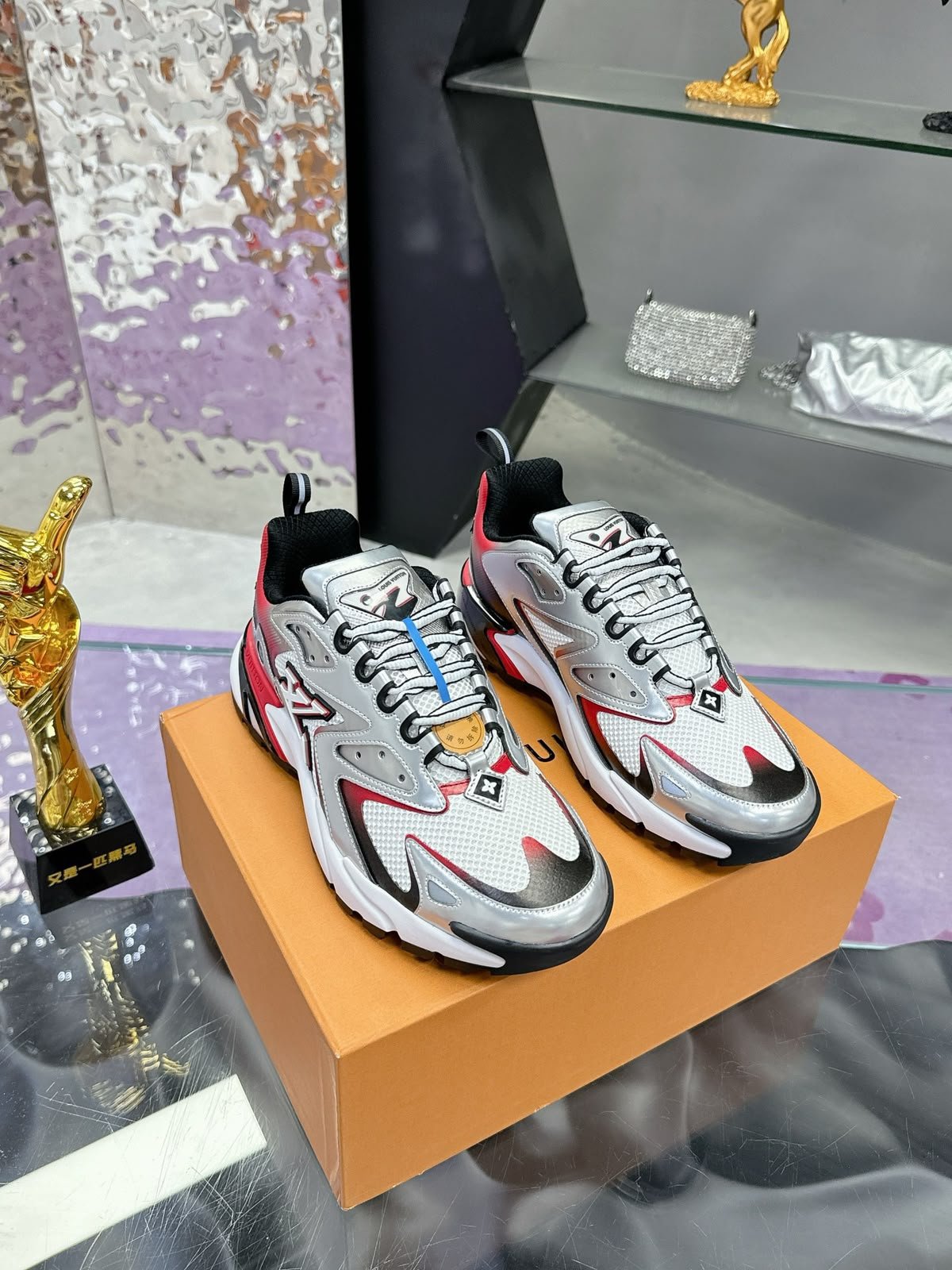 Runner Tatic Sneaker Silver Red