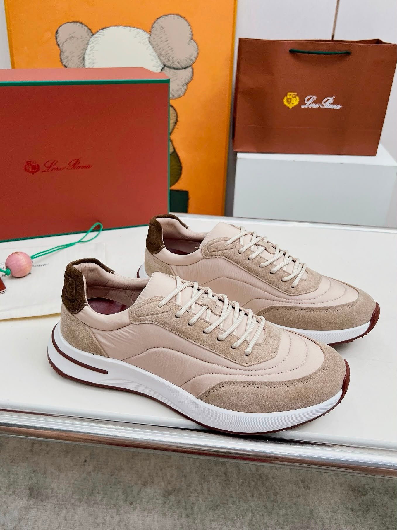 Week End Walk Suede Sneakers Creme Beige