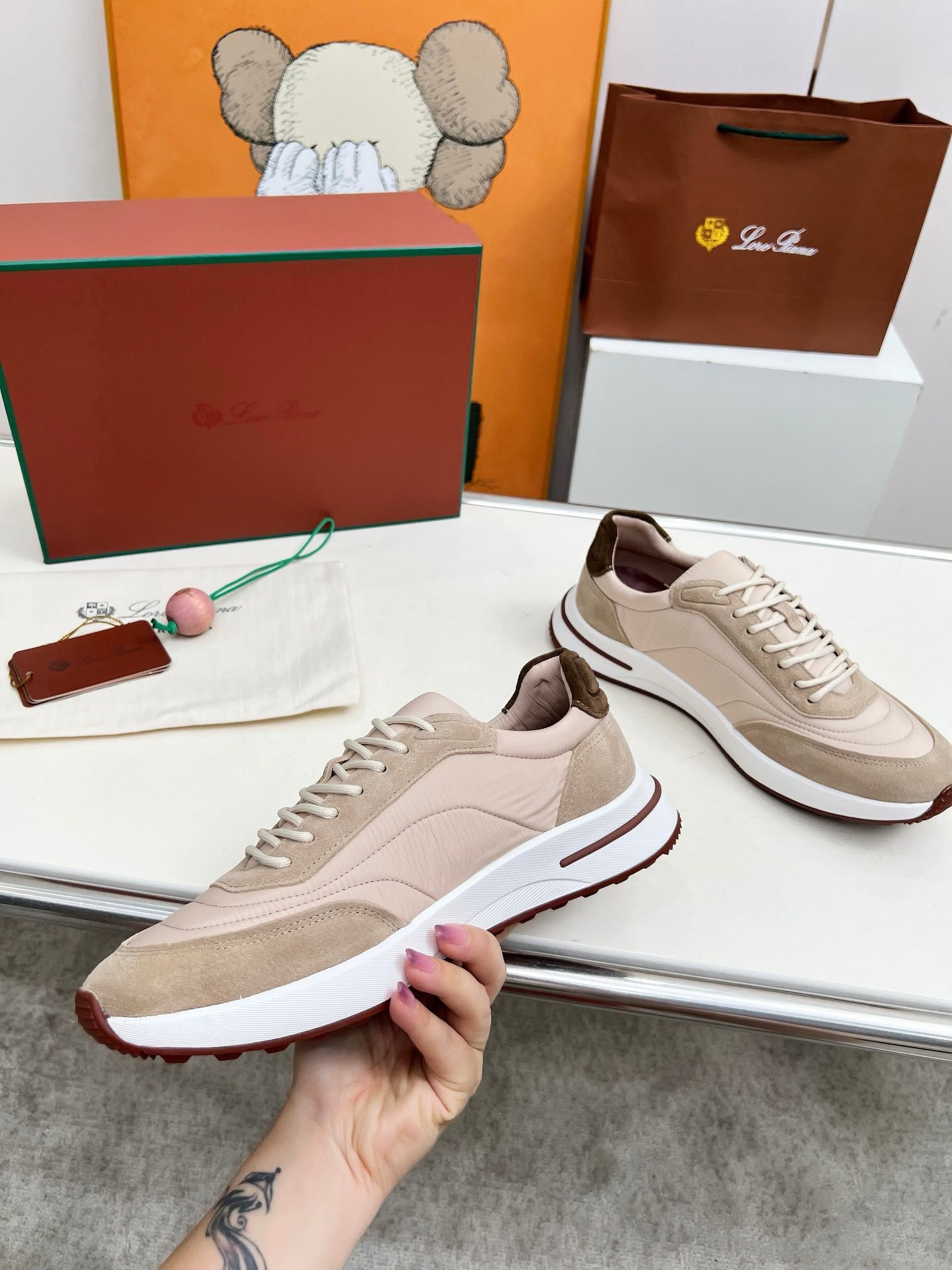 Week End Walk Suede Sneakers Creme Beige