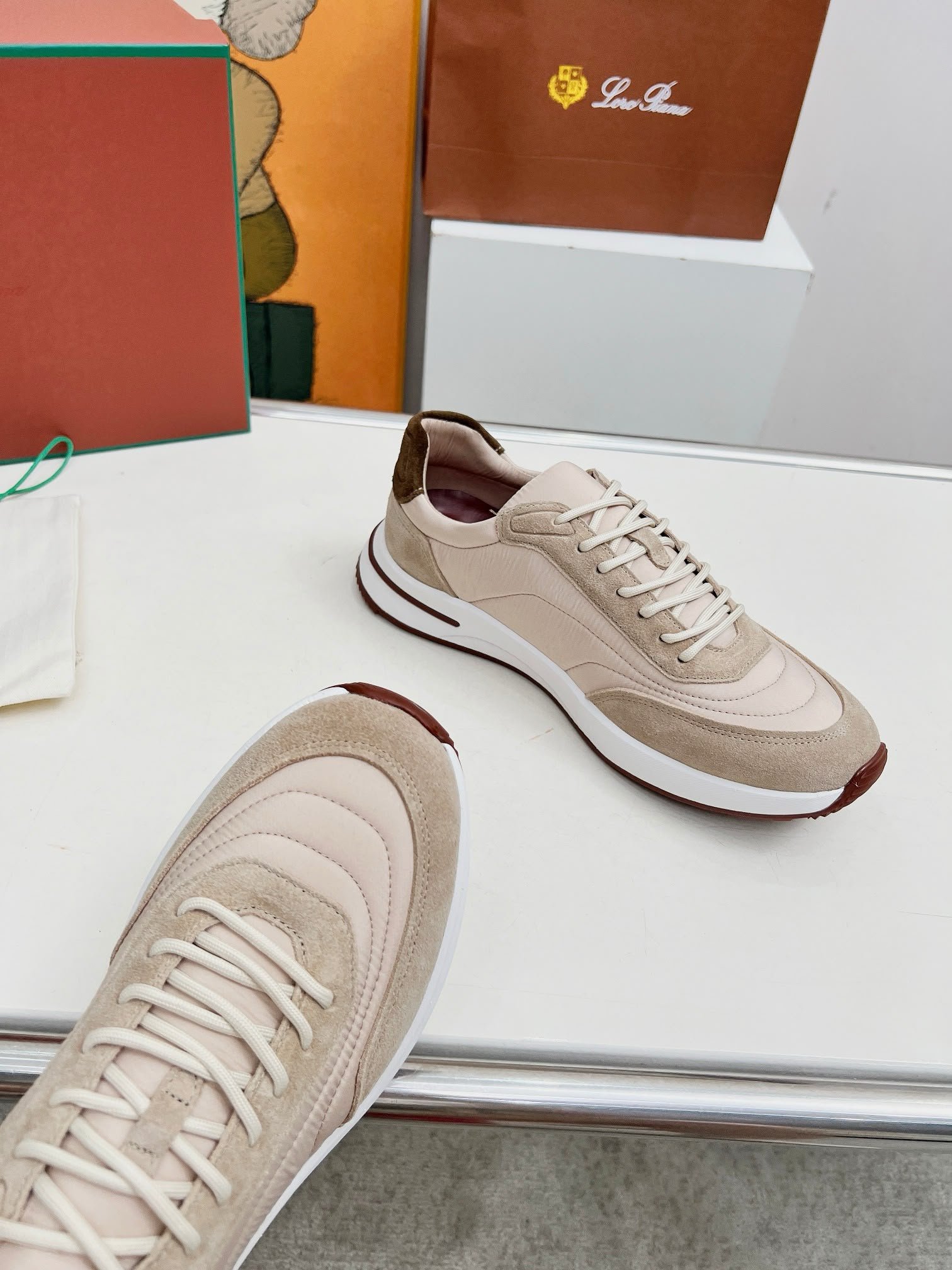 Week End Walk Suede Sneakers Creme Beige