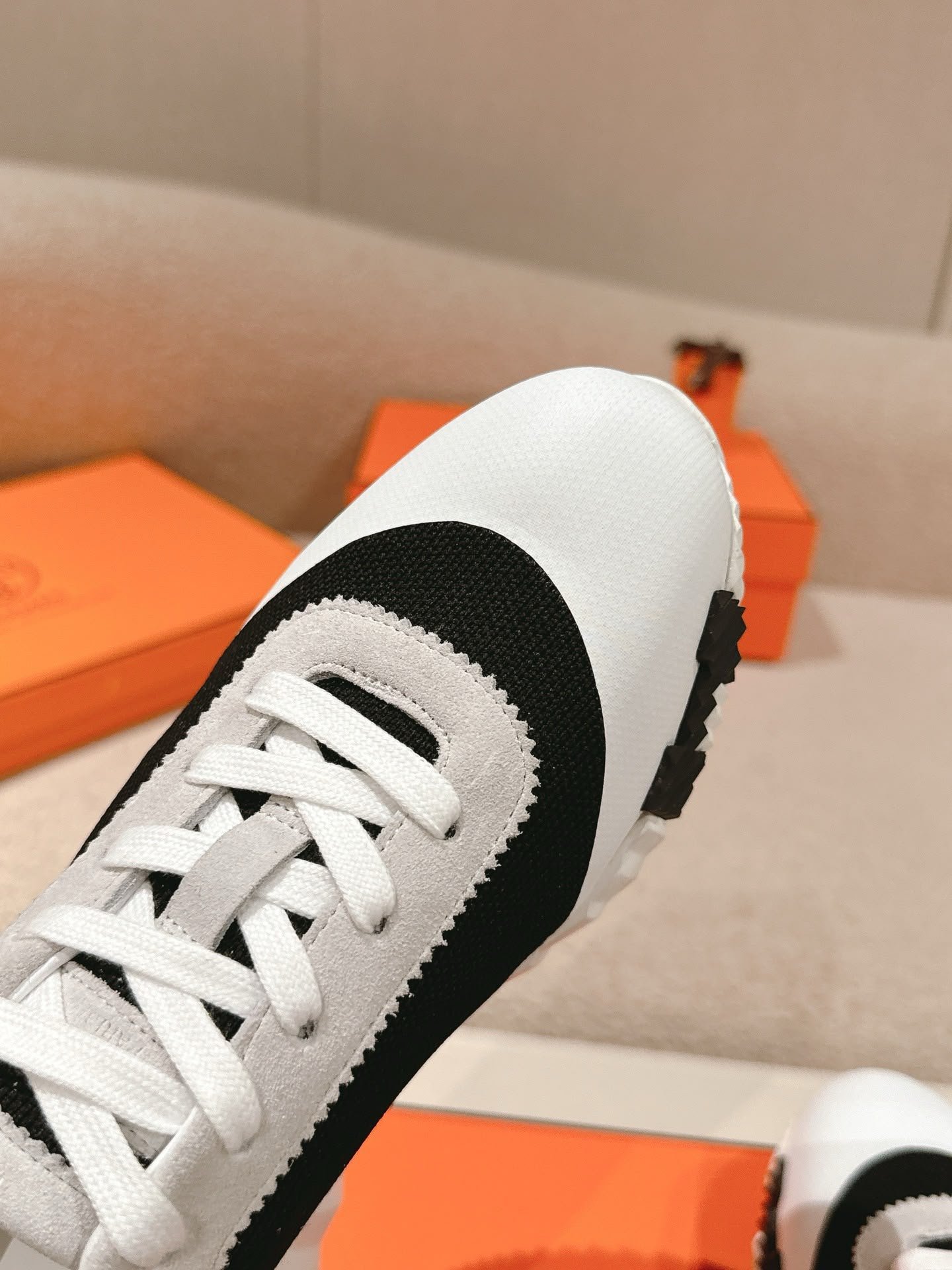 Bouncing Sneakers Black White Orange