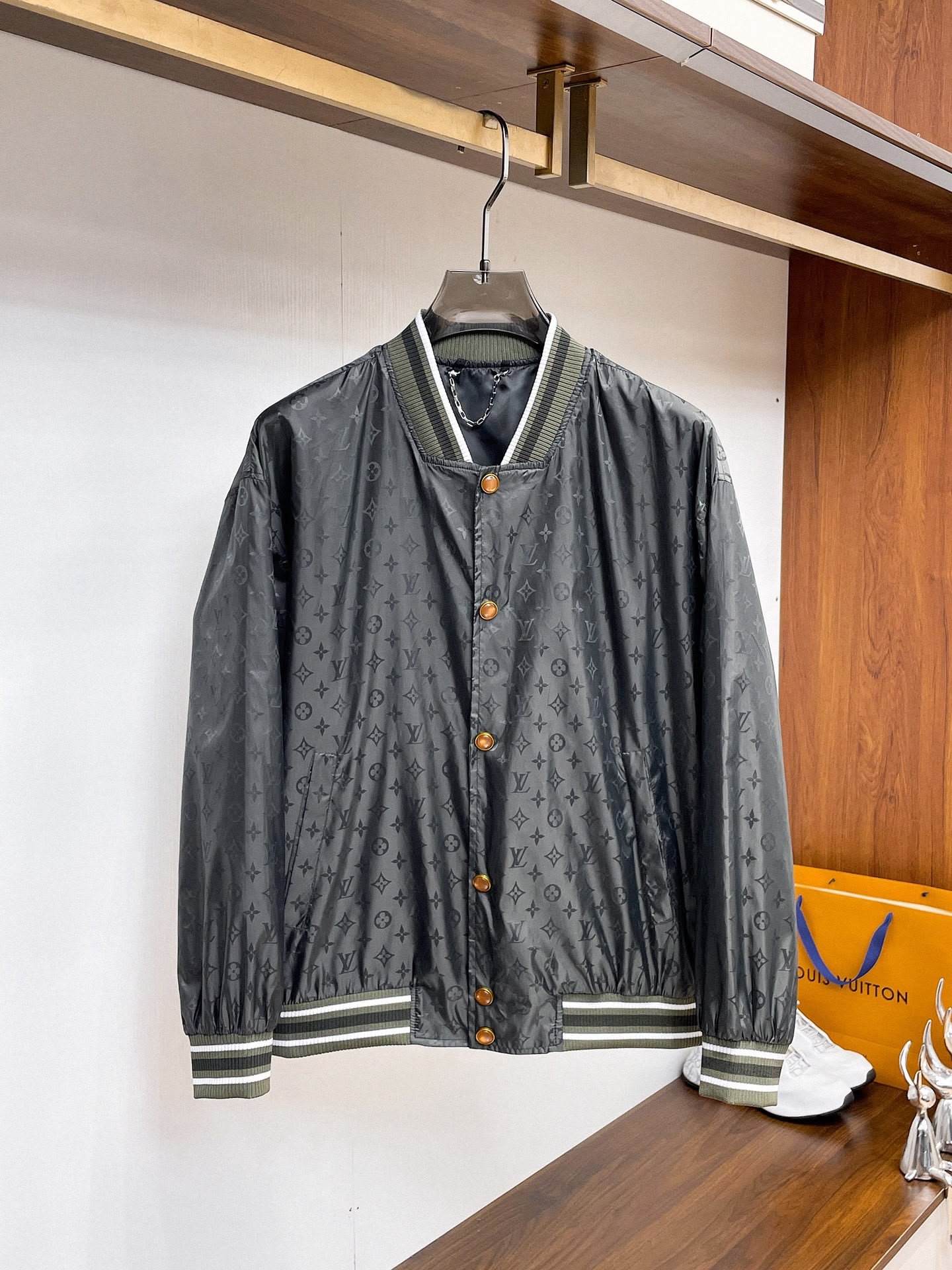 Monogram Bomberjack Green Grey