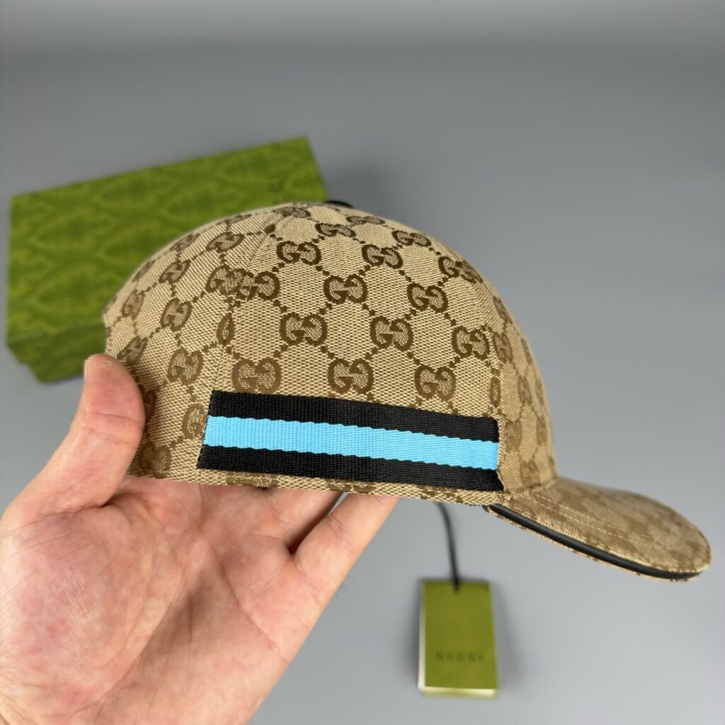 GG Canvas Pet