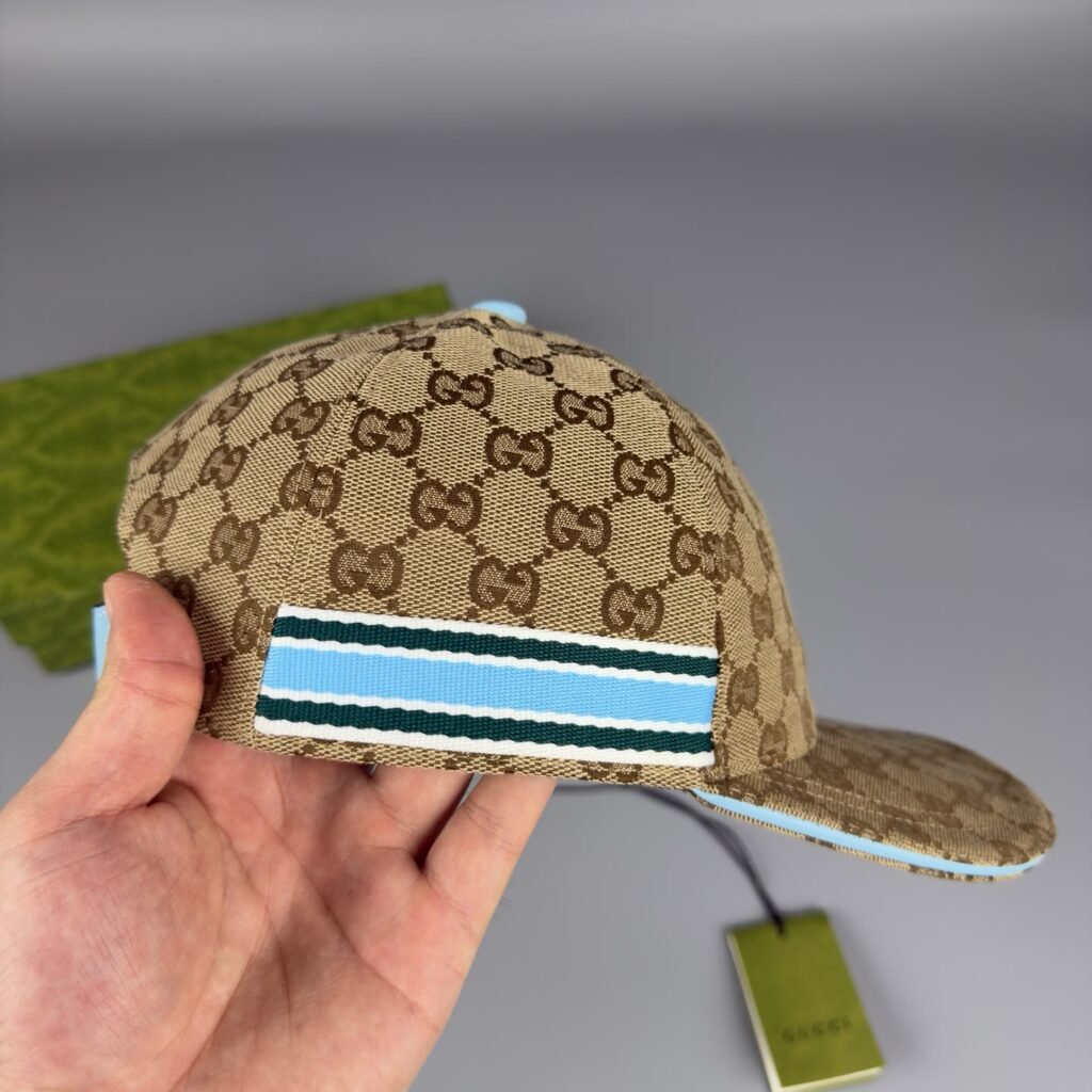 GG Canvas Pet