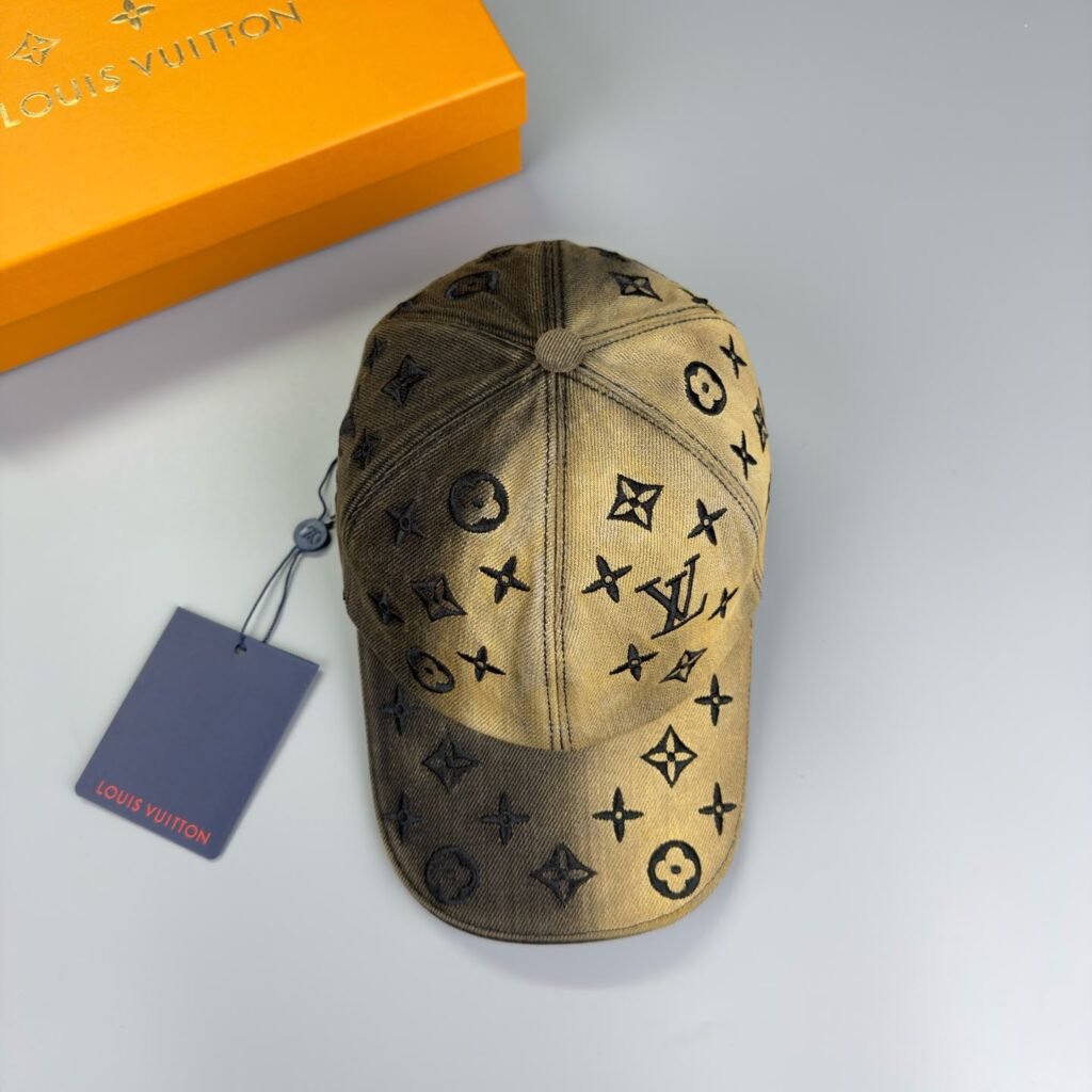 Monogram Denim Pet Brown Oker