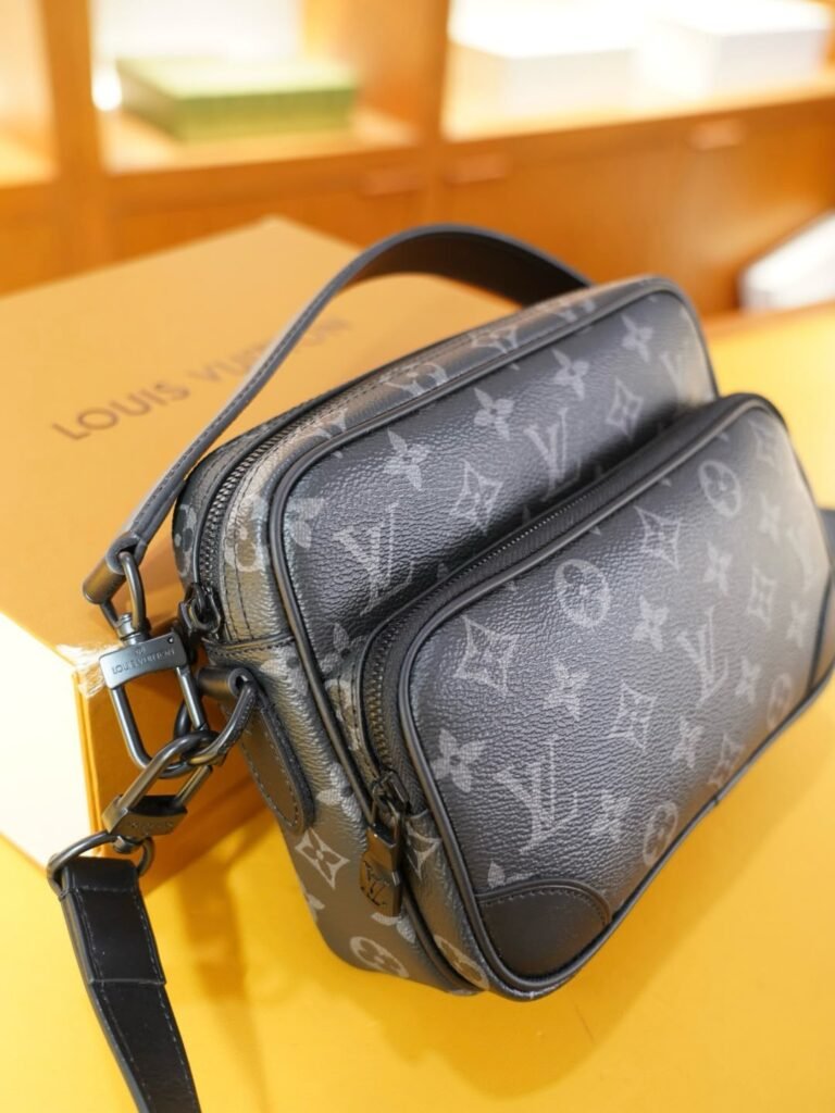 Nil Monogram Archive Tas Black Grey
